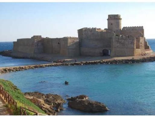 Appartamento in Affitto a Crotone, 1'200€