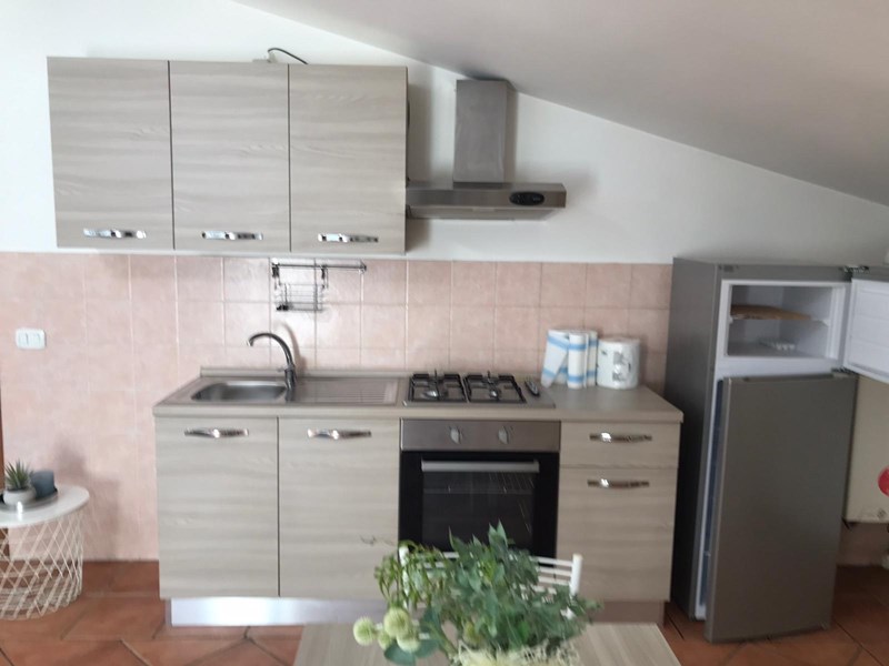 Mansarda in Affitto a Nocera Umbra, zona Carmelitani, 280€, 70 m², arredato