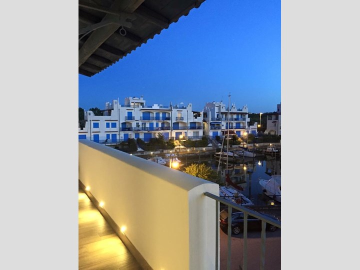 Trilocale in Affitto a Misano Adriatico, zona Portoverde, 1'800€, 90 m², arredato