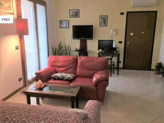 Appartamento in Vendita a Spresiano, 142'000€, 100 m²