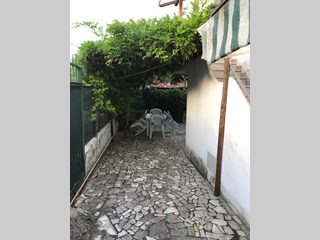 Villa bifamiliare in Affitto a San Felice Circeo, zona VIA ROMA , 60 m², arredato