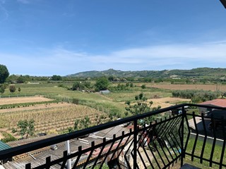 Appartamento in Vendita a Spinetoli, 130'000€, 179 m²