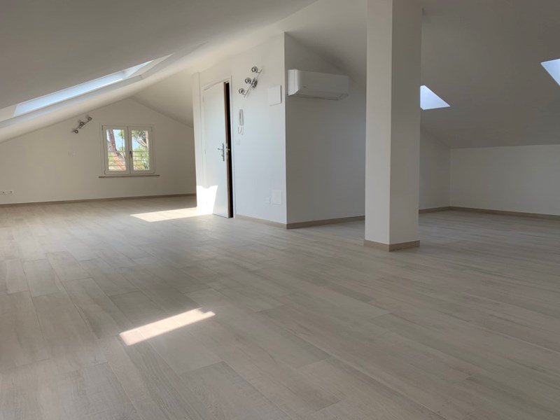 Attico in Vendita a Riccione, zona Abissinia, 900'000€, 110 m²