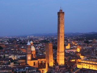 Bilocale in Affitto a Bologna, zona  Centro Storico , 850€, 40 m²