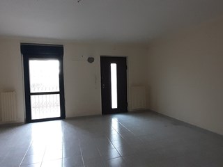 Casa Indipendente in Vendita a Foggia, zona Macchia gialla , 245'000&euro;, 300 m², con Box