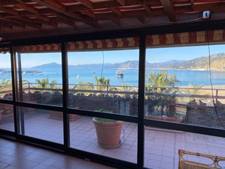 Appartamento in Affitto a Sestri Levante, 2'500€, 100 m², arredato