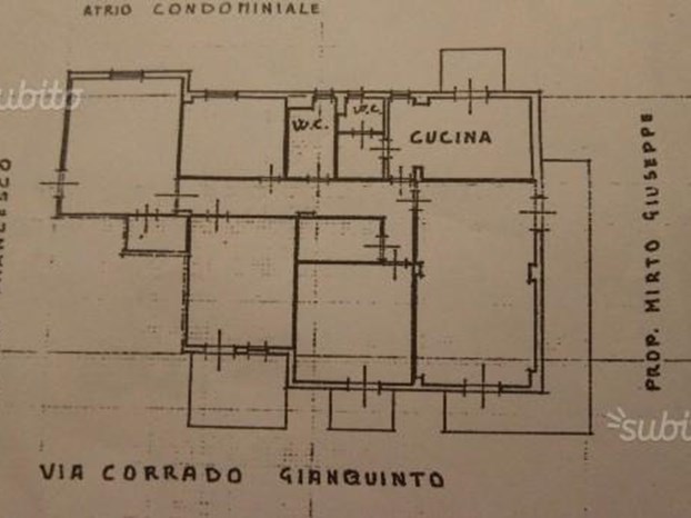 Appartamento in Vendita a Palermo, 280'000€, 180 m²