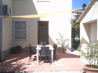 Casa Indipendente in Vendita a Massarosa, zona Bargecchia, 285'000€, 113 m², con Box