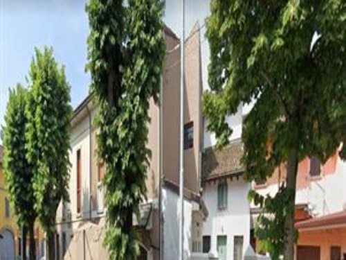 Immobile commerciale in Vendita a Remedello, 96'000€