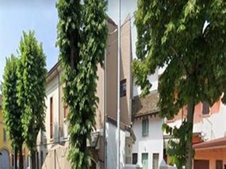 Immobile commerciale in Vendita a Remedello, 96'000€