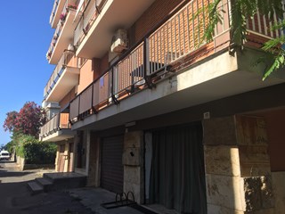 Quadrilocale in Affitto a Terracina, zona via puglia, 400€, 80 m², arredato