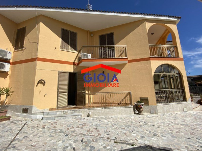 Appartamento in Vendita a Mondragone, 52'000€, 90 m²