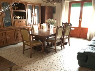 Appartamento in Vendita a Certaldo, 125'000&euro;, 120 m², arredato