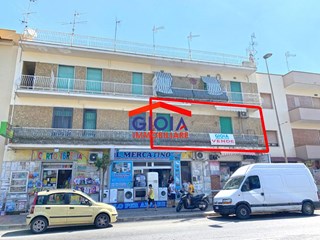 Trilocale in Vendita a Mondragone, 100'000€, 100 m²