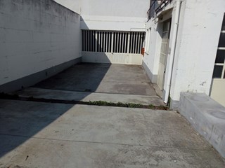 Capannone in Affitto a Castelnuovo del Garda, zona Z.I. - Castelnuovo del Garda, 1'950€, 1000 m²