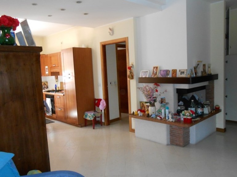 Casa Indipendente in Vendita a Riccione, zona Fabilandia, 950'000€