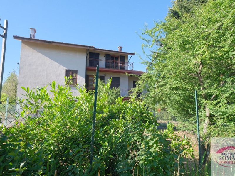 Casa Indipendente in Vendita a Ponzone, 193'000€, 400 m²