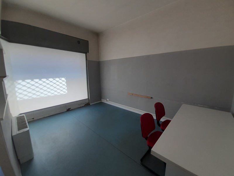 Immobile commerciale in Vendita a Mornago, 35'000€, 60 m²