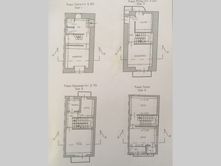 Casa Semi Indipendente in Vendita a Sant'Eusanio del Sangro, 50'000€, 156 m²