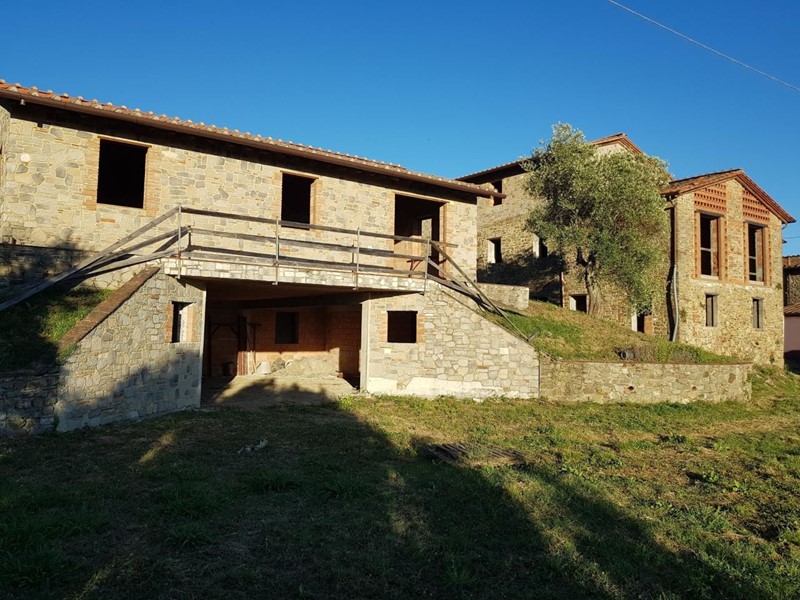 Casa Indipendente in Vendita a Capannori, zona Valgiano, 970'000€, 650 m²