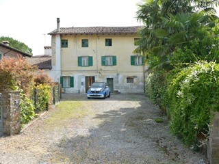 Casa Indipendente in Vendita a San Vito al Torre, 40'000€, 309 m²