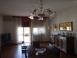 Appartamento in Vendita a Piovene Rocchette, 100'000€, 114 m²