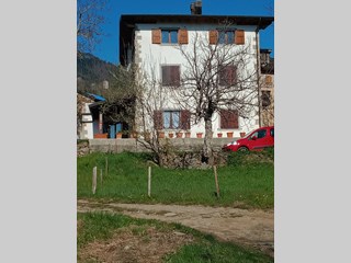 Appartamento in Vendita a Sestola, zona Molinello, 110'000€, 95 m², arredato