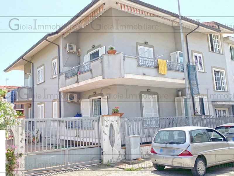 Appartamento in Vendita a Mondragone, 123'456€, 440 m²