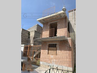 Appartamento in Vendita a Mondragone, 135'000€, 200 m²