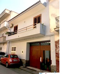 Appartamento in Vendita a Mondragone, 175'000€, 160 m²
