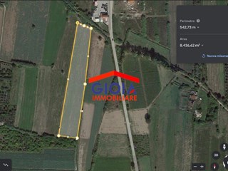 Terreno agricolo in Vendita a Mondragone, 65'000€, 8345 m²