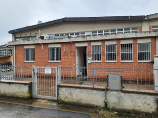 Capannone in Vendita a San Miniato, zona San Donato, 150'000€, 425 m²