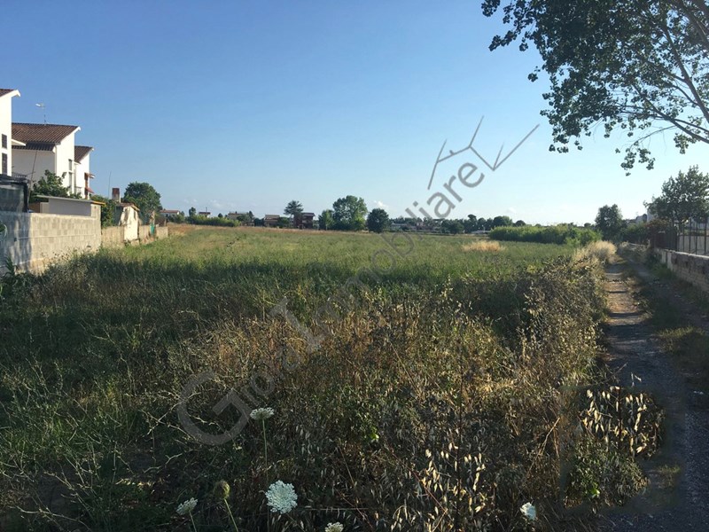 Appartamento in Vendita a Sessa Aurunca, zona Baia felice , 7100 m²