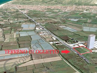 Terreno edificabile in Vendita a Mondragone, 320'000€, 4200 m²