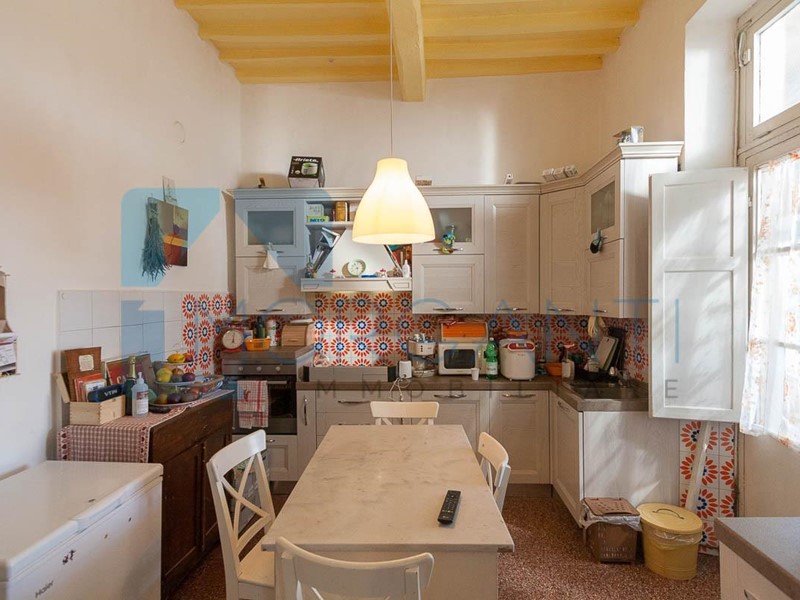 Appartamento in Vendita a Pietrasanta, 600'000€, 120 m²