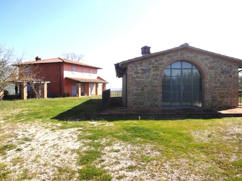 Casale in Vendita a Gambassi Terme, zona Varna, 800'000€, 340 m²