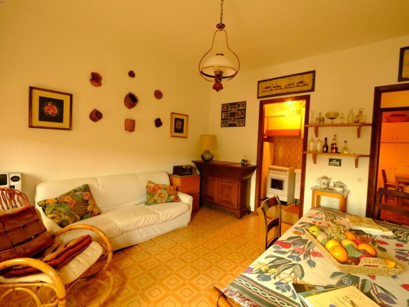 Quadrilocale in Vendita a Sassello, zona Palo, 60'000&euro;, 75 m², con Box