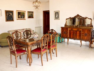 Quadrilocale in Vendita a Campagnano di Roma, 140'000€, 100 m²