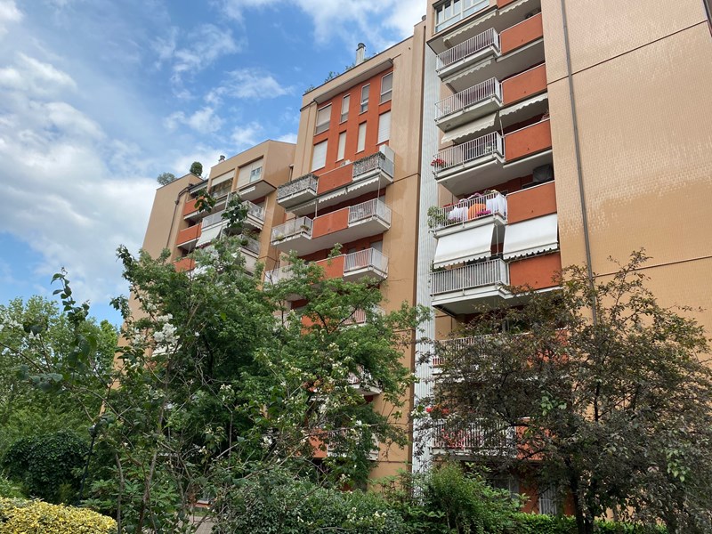 Bilocale in Affitto a Segrate, zona milano 2, 650€, 80 m², arredato