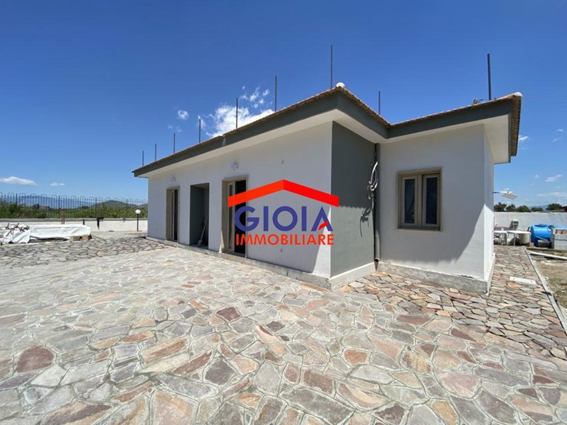 Appartamento in Vendita a Mondragone, 165'000€, 120 m², arredato