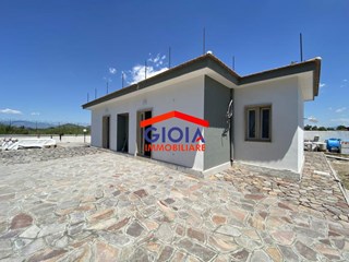 Appartamento in Vendita a Mondragone, 165'000€, 120 m², arredato