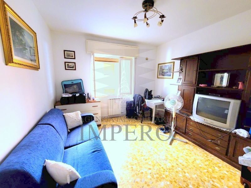 Trilocale in Vendita a Ventimiglia, zona Centro, 129'000€, 60 m²