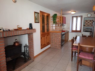 Casa Indipendente in Vendita a Coli, 55'000€, 120 m², arredato