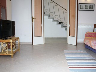 Villa bifamiliare in Vendita a Camaiore, zona Lido di Camaiore, 800'000&euro;, 130 m²