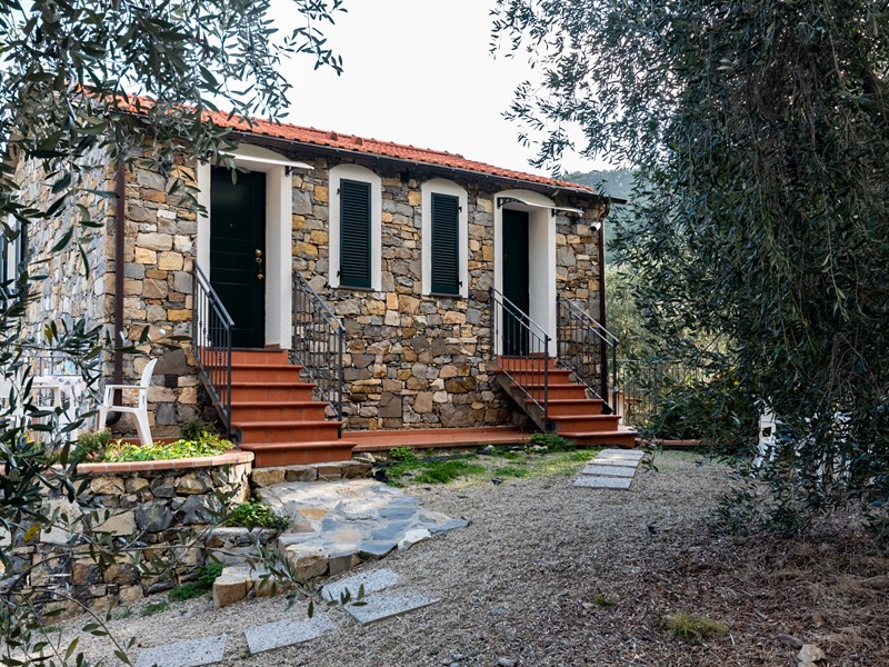 Bilocale in Affitto a Diano Arentino, zona Frazione Evigno, 300€