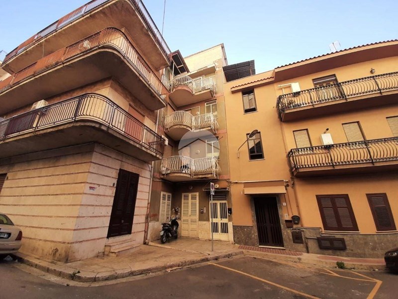 Appartamento in Vendita a Villabate, zona via Sottotenente arena, 5, 99'000€, 110 m²