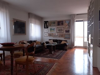 Appartamento in Vendita a Venezia, zona Cannaregio, 490'000€, 86 m²