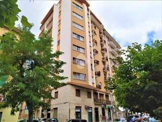 Quadrilocale in Vendita a Foggia, zona centro, 139'000&euro;, 140 m²