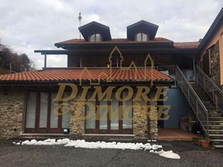 Casa Indipendente in Vendita a Luino, 750 m²