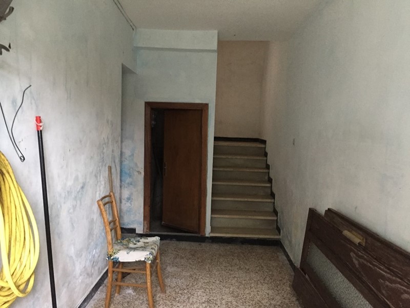 Casa Indipendente in Vendita a Urbe, zona Vara Superiore, 65'000€, 200 m²